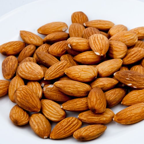 ALMOND WHOLE  RAW (100g, 500g, 1kg)